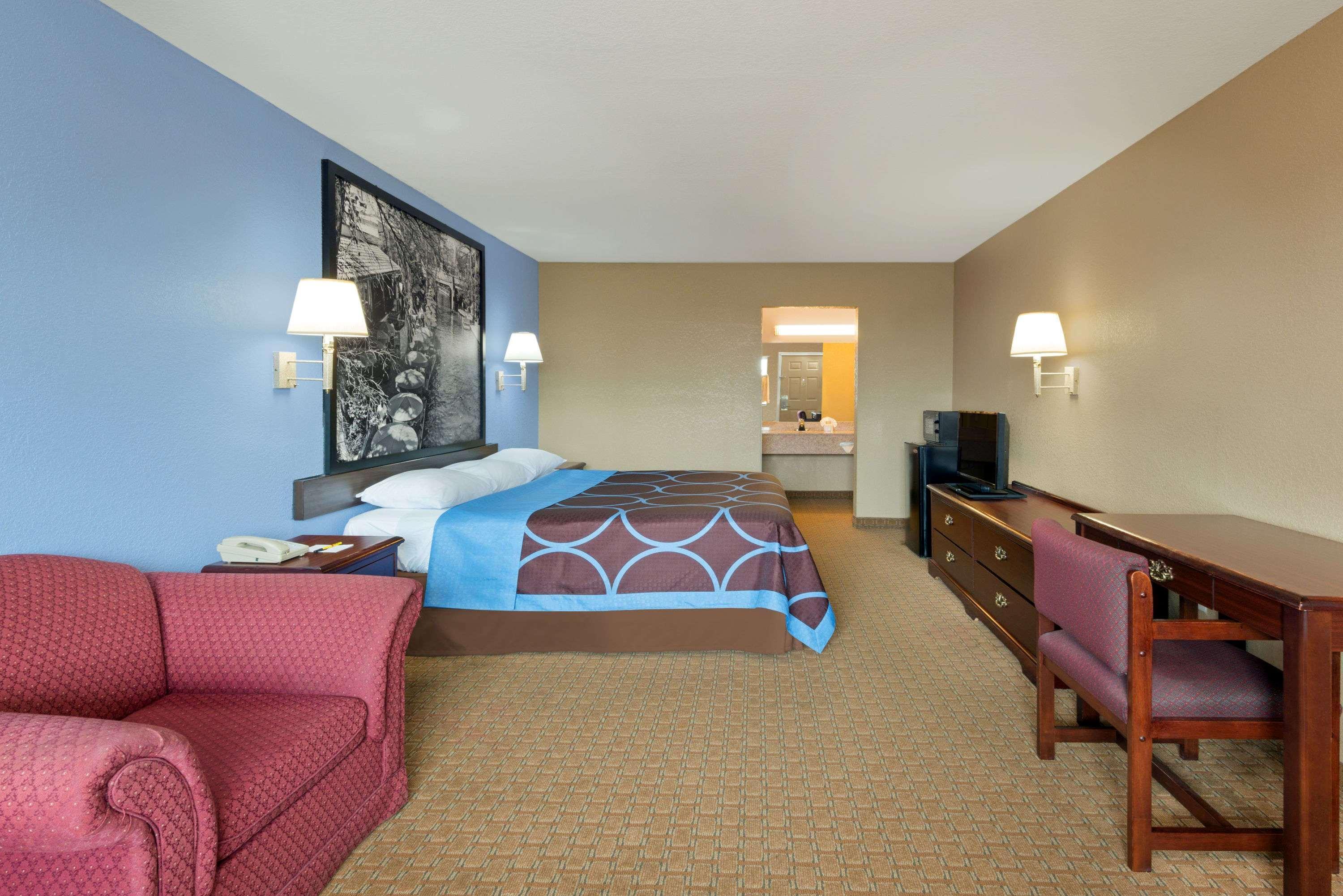 Super 8 By Wyndham San Antonio/Riverwalk Area Eksteriør bilde